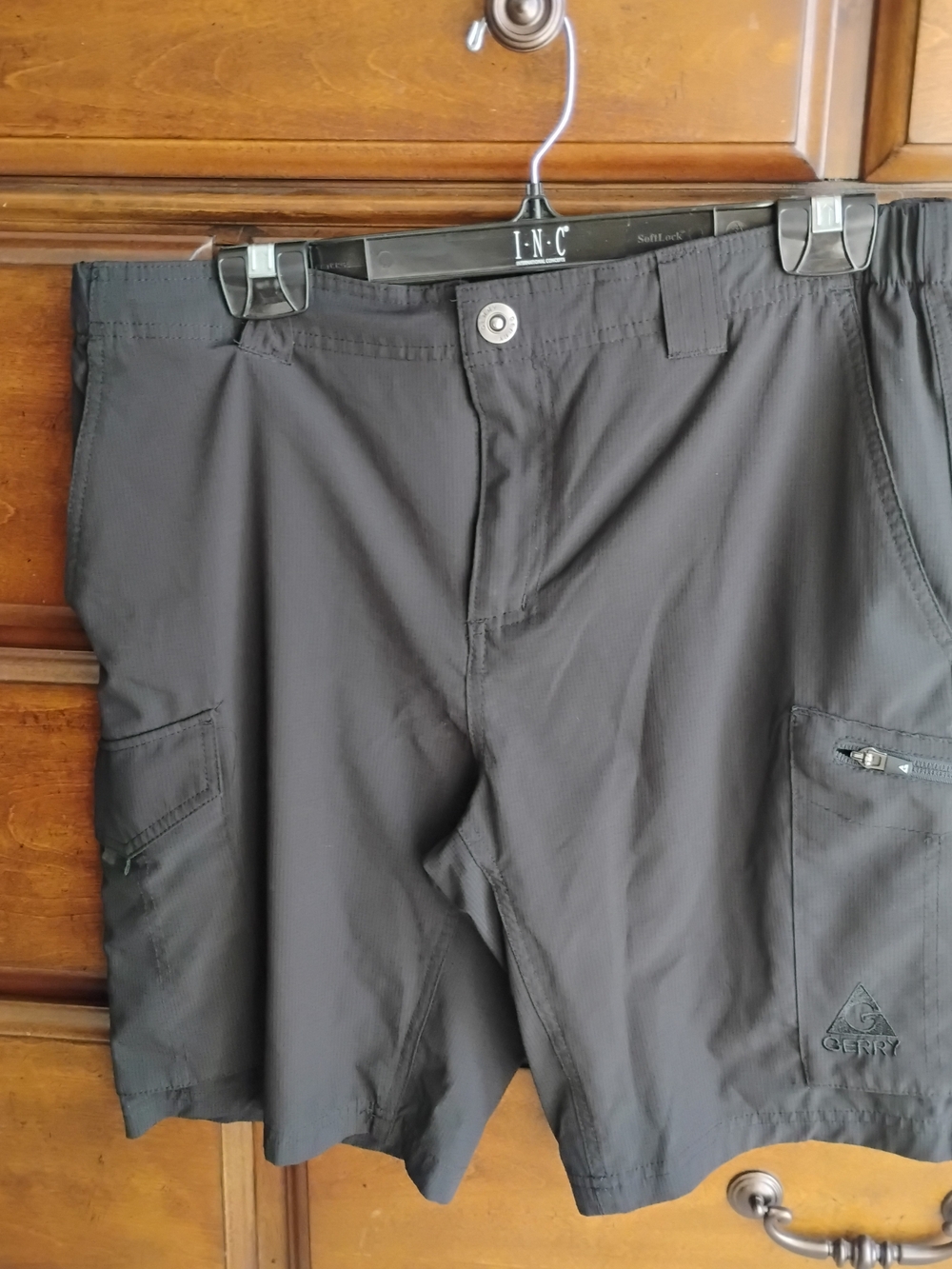 Gerry Weber Men's Black Cargo Shorts with Zipper Pocket
